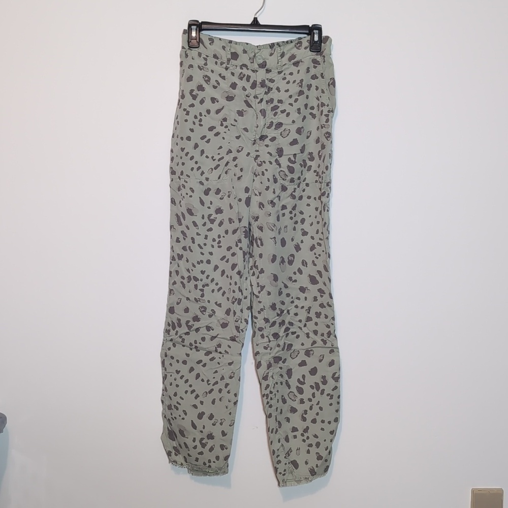 Cloth & Stone x Anthropologie Leopard Print Frayed Straight Leg Pants